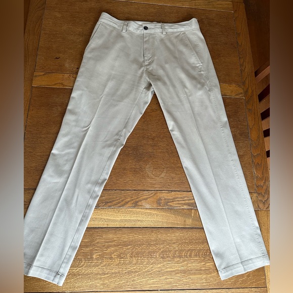 Other - Kenneth Cole Reaction Khaki Dress Pants 32x29